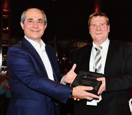 1 2 2 3 AWARDS Hotting up high-temperature electronics - Matthias Hutter honored with Fraunhofer IZM Research Award Solar power systems, wind turbines, hybrid cars: all devices in which direct