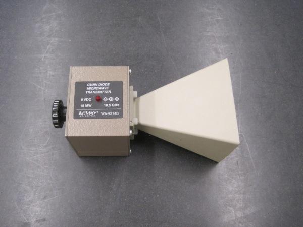 Experiment 1: Introduction to the System EQUIPMENT NEEDED: Transmitter Goniometer Receiver Reflector (1) Purpose This experiment gives a systematic introduction to the Microwave Optics System.