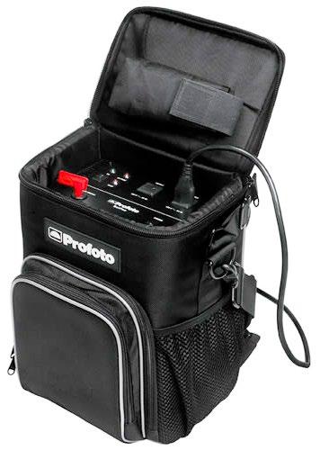 Includes: 1- Vistec Litepac battery generator, 2- Vistec LP1 strobe heads, 1- head extension cable, 1- rechargeable battery, 1 - carrying case, 1- charger and 1- spare battery chamber.