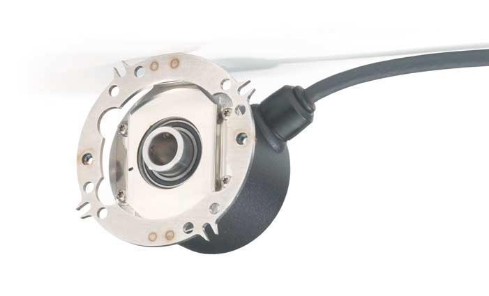 ERN/ECN/EQN 400 Series Rotary encoder with integral bearing for mounting on motors Mounted universal stator coupling Bottomed hollow shaft or hollow through shaft (possible on ERN