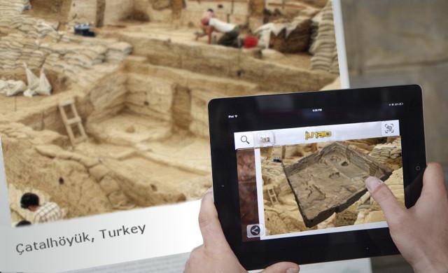 Mobility + AR Applications Interactive print showing a 3D model of Çatalhöyük in augmented reality Enhance cultural
