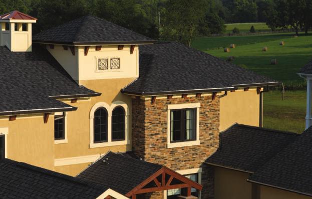 DESIGNER SHINGLES COLOR AVAILABILITY Max Def Burnt Sienna Max Def Driftwood NorthGate, shown in Max Def Moire Black NORTHGATE Two-piece laminated fiberglass-based construction Greater cold-weather