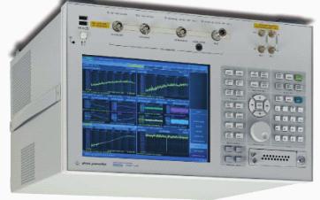 04 Keysight Active Differential Probes, U1818A 100 khz to 7 GHz, U1818B 100 khz to 12 GHz - Technical Overview Using signal source analyzers with active differential probes Other important parameters