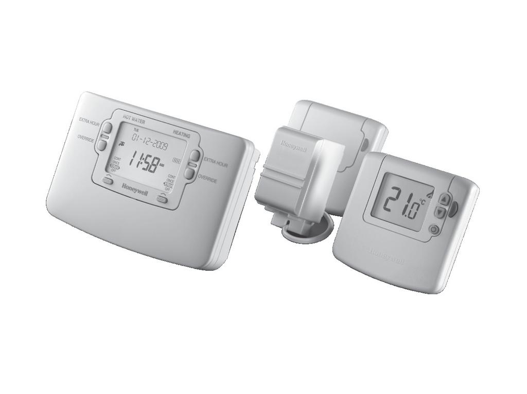 Y9420S Sundial RF ² Pack 3 ISTAATIO ISTRUCTIOS Application This pack provides a wireless control solution for adding a wireless room thermostat and wireless cylinder sensor to Sundial systems, or