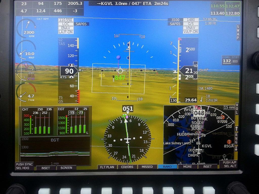 2.4 Tracking a VOR/LOC Course 1. For best results, engage HDG mode first. 2. Tune VOR or ILS frequency into the Nav radio. 3.