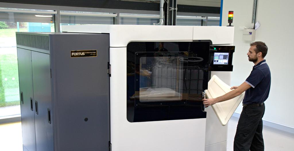 DPG equipment Additive manufacturing Stratasys Fortus 900mc Large, flexible 3D-printing centre for high-performance plastics.