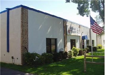 McGuire & Sons Building 605 12th Ave S Hopkins, MN 55343-7820 /SF 5,260 SF 1962 5,260 SF