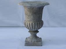 URN001  Pottery Urn 29 x