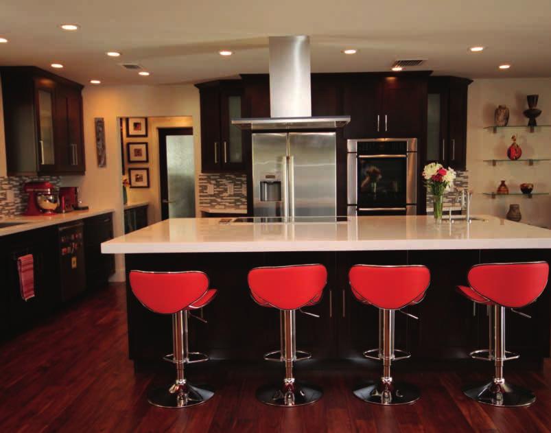 Summerfield 1 Maple Espresso adds an elegant yet modern look to your kitchen.