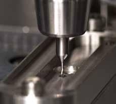 They are available for the thread types M, MF, UN and UNF and enable the micro machining of high precision threads with highest cutting parameters and long tool life in the medical and