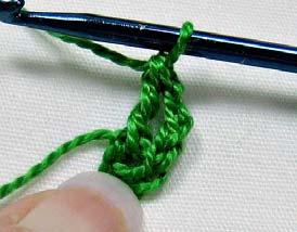 2 Triple Crochet (tr) 4 Double Crochet (dc) Chain (ch) 1 1 Triple Crochet (tr) Chain (ch) 1 4 Double Crochet (dc) 2 Triple Crochet (tr) Chain (ch)