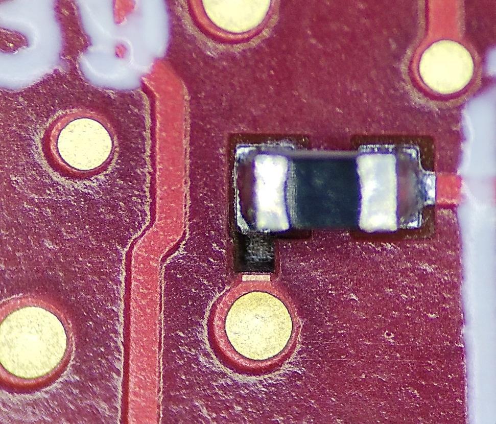 Laser circuit repair can: Severing a trace on the top layer