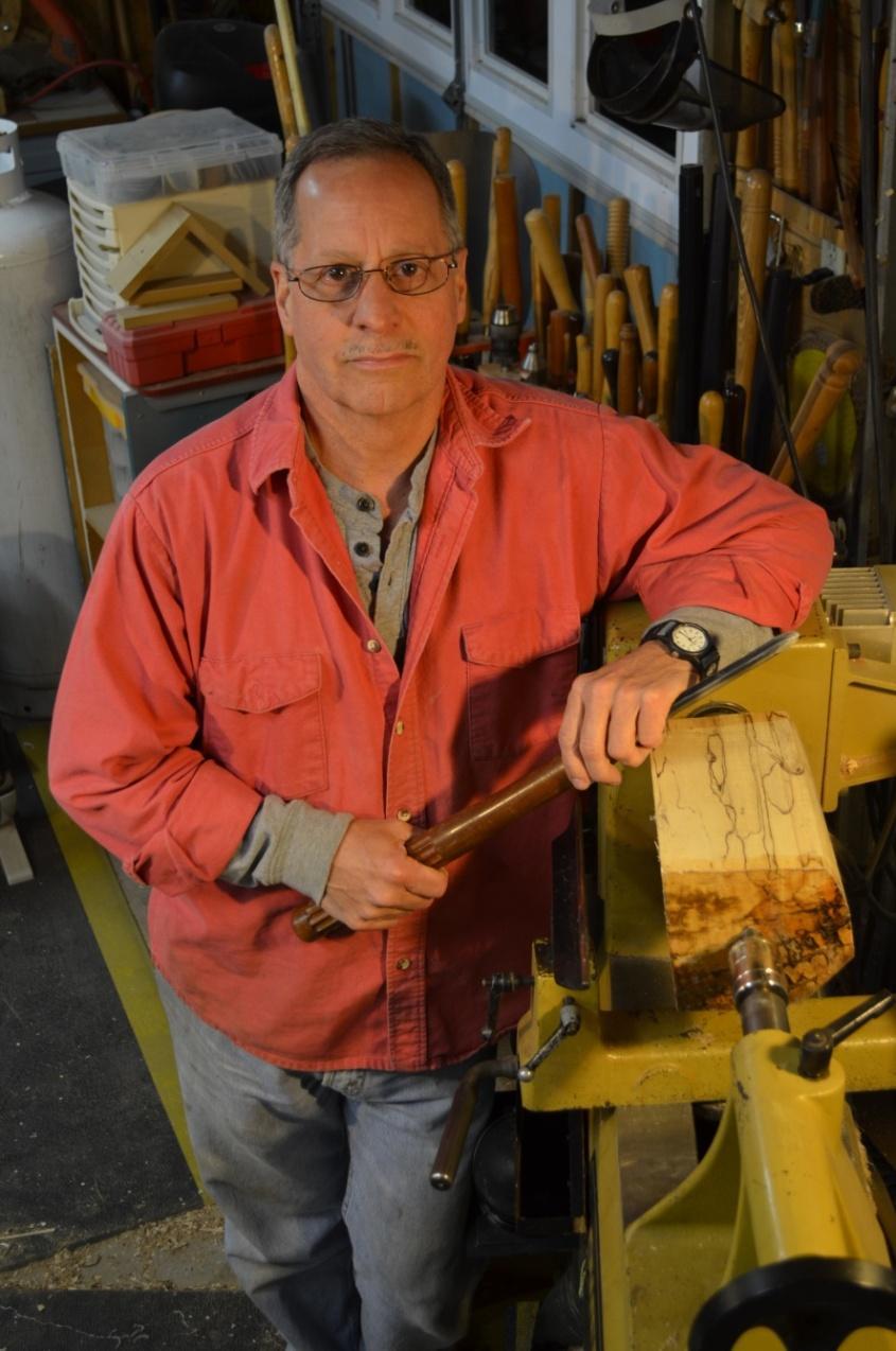 North Alabama Woodturners Boaz, Alabama Hosting Nationally Known Turner John Lucas John is recognized nationally as a woodturner, artist, author and photographer.