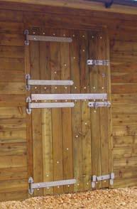 A heavy duty classic stable door 2.1m x 1.2m including door frame (125 x 75mm). The door is 75mm in thickness. All timber is pressure treated with Osmose Naturewood.