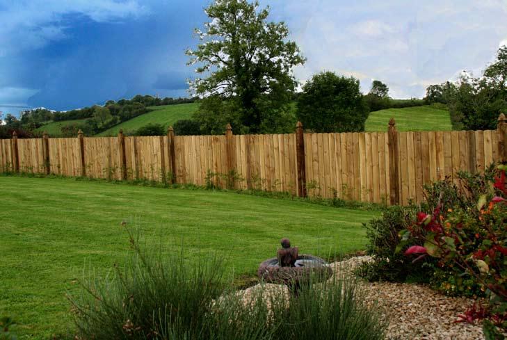 Round Top Fencing Range Materials Required: 1.8m D-rail Round Top 3.0m x 125 x 125 Special Top Post 1.