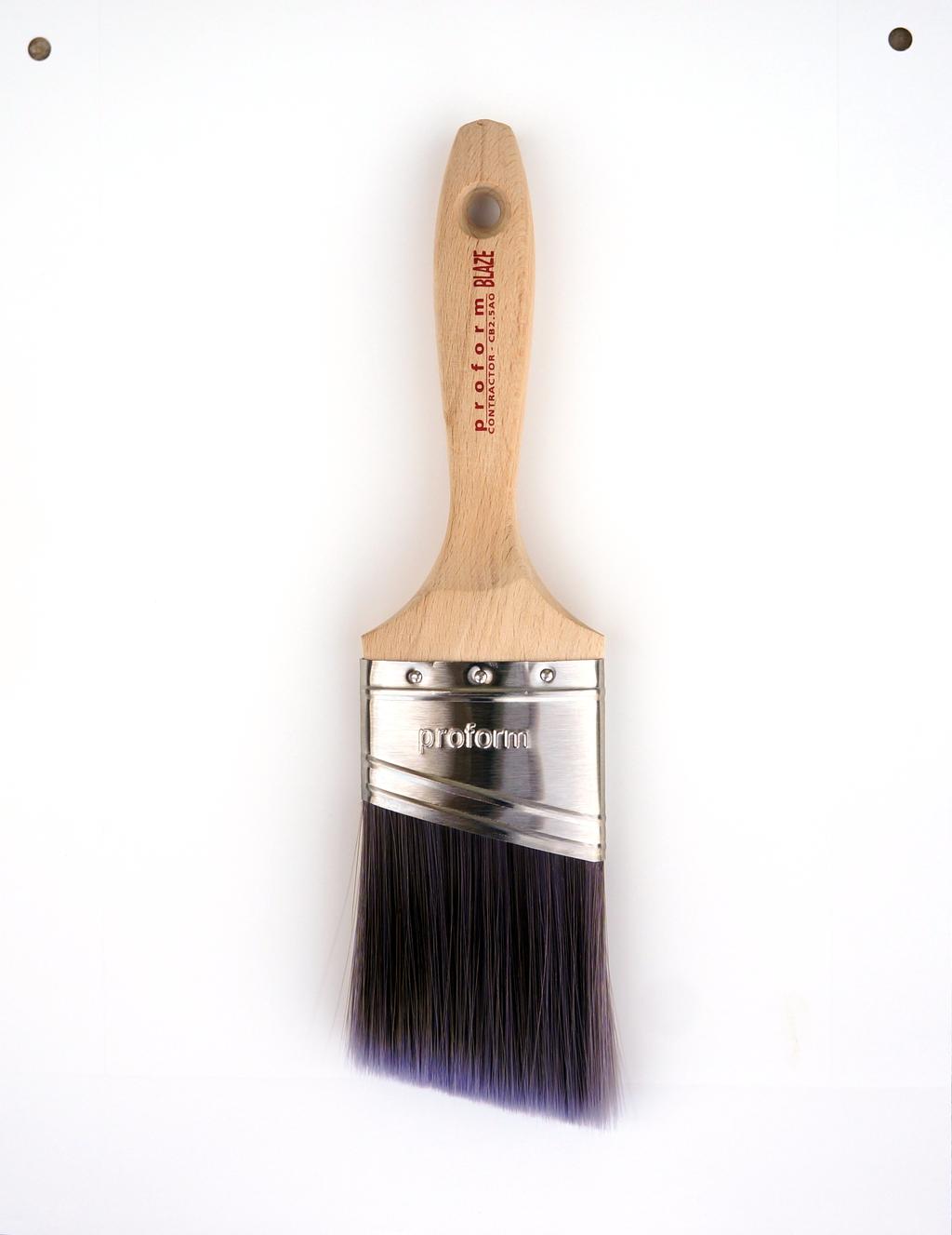Proform Blaze CB-2.5 Proform is THE leader in innovative paint brush design and technology. The BLAZE series of brushes incorporate oval ferrules with premium performance filaments.