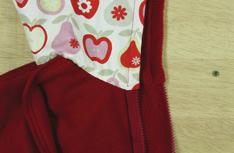 Children s fleece jacket 17 Hood lining Now, position the ironed edge of the