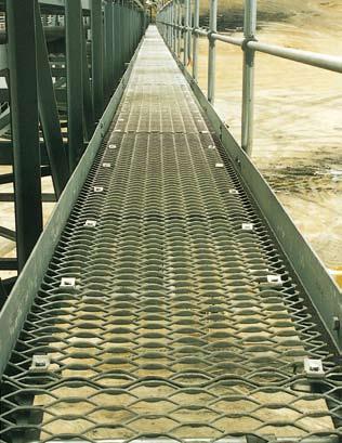 STAIRTREADS FIXING Fixing details using removable fixings Stairtreads can be supplied in all walkway profiles as listed in the walkway and platform range.