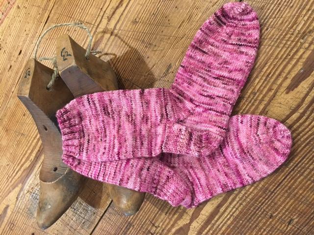 Come along and learn the basics of knitting from Canadian Kate! Learn how to cast on and cast off, cable stitch, moss stitch and much more. After this class, the world of knitting is your Oyster!