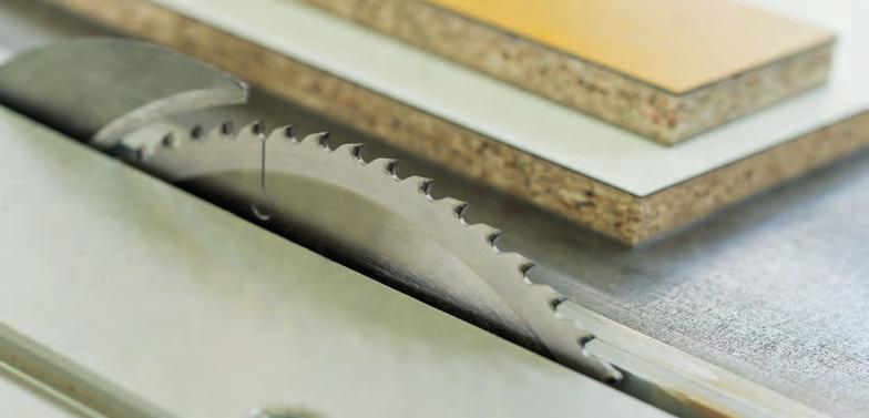 MACHINING WITH A FOCUS ON MODERN MATERIALS KNOW-HOW: Sawing and jointing magnet bond boards CLEAN, RELIABLE AND LONG EDGE LIVES Magnet bond boards are popular among end customers.