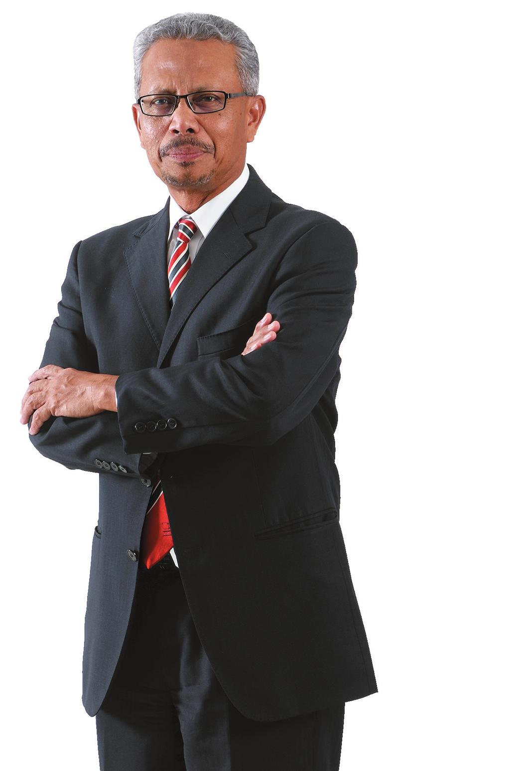 BOARD OF DIRECTORS KHALID BIN SUFAT Age : 62 years Gender : Male Senior Independent Non-Executive Director 11 October 2010 Chairman, Audit and Compliance Chairman, Nomination and Remuneration UMW