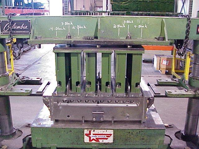 Mold Assembly Alignment (Mold is shown in Mold Alignment Fixture) Bring Machine compression beam, or upper beam