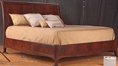 CLASSICS COLLECTION KING (MAHOGANY) H56 W79½ L95 QUEEN (CHERRY) H56 W66½ L95 WHITEHALL SLEIGH BED 3828