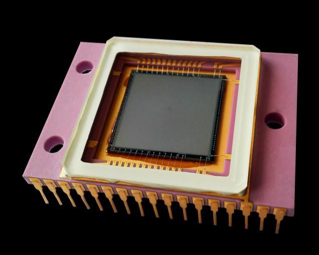 ARRAY CCD Array CCD is intended for application in optical systems of visible range of 1 inch format, in particular for TV systems of remote sensing and machine vision for precise definition of