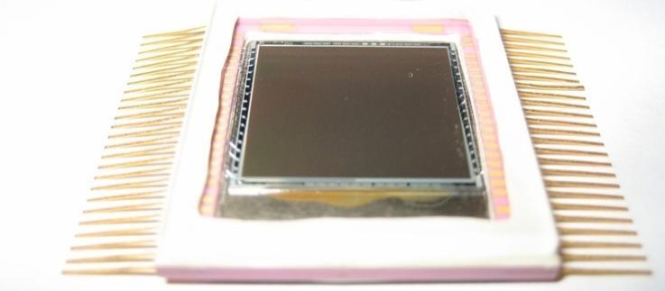 CCD QUADRO-T CCD Quadro-T is a frame transfer photosensitive device with bulk n-channel on n-type substrate. The device can go with supply-demand balance and fiber-optic input.