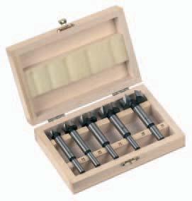 7 070 Machine Forstner bits Standard type, with centring tip, two main cutting edges and peripheral cutting edge Drill bit Ø 12 14 15 1 18 20 22 24 25 2 28 30 35 40 45 7 070 0 012 014 015 01 018 020