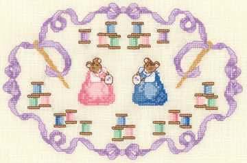 Page 2 Color Stop Thread Sheet Oval Sewing Mice Adapted from a design by Donna Giampa #4504 14 ct 229 x 149mm (9.00 x 5.88 ) #4505 16 ct 191 x 125mm (7.50 x 4.90 ) #4506 18 ct 178 x 116mm (7.00 x 4.
