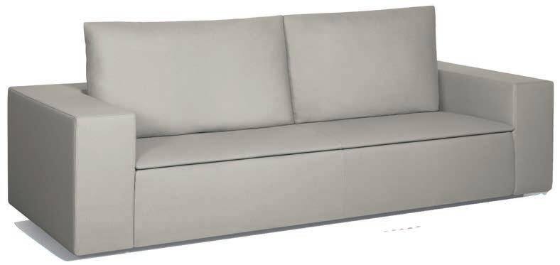 GREMBO Sofa with wide armrests.