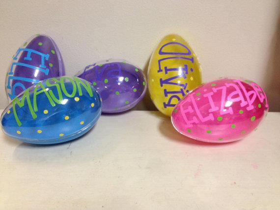 Find your Name Easter Egg Hunt Write the name of each child on one of the Easter eggs