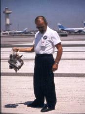 Number of Aircraft Striking Laughing Gulls, JFK International Airport, NY, 1988-2000 180 160 140 157 USDA SHOOTING PROGRAM No.