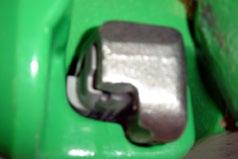 Latch disengagement 6. Visually inspect pin prior to reuse. Clean and inspect for wear, and replace if worn or damaged.