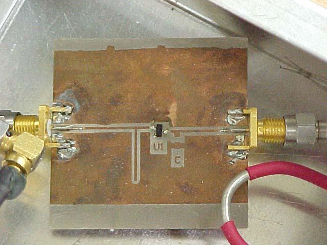 Schottky diode Input impedance matching stub Figure 5..4 Schottky diode linear detector.