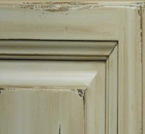as the doors and drawers. We provide a consistent appearance.