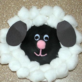 Fluffy Lamb Materials: Paper plates Black construction paper Scissors Cotton balls Wiggly eyes Chalk Glue Teacher prep: Cut a black construction paper circle and two ears for each child Child s