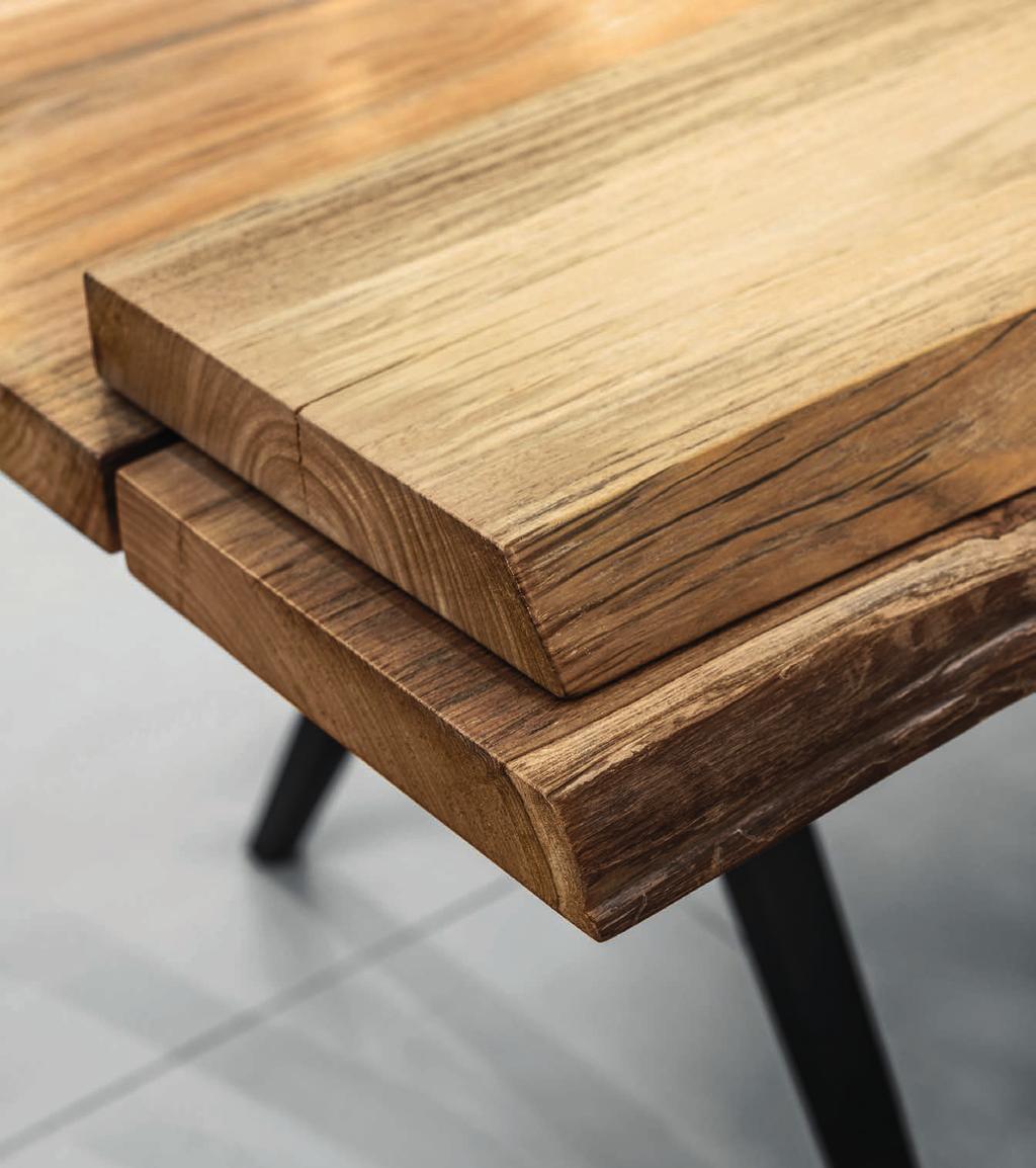 DEFINE YOUR STYLE 50mm thick slabs Centre plank straight cut on both long edges End planks straight cut on centre-facing edges and either left natural on the outer edge (with sap wood) or contour-cut