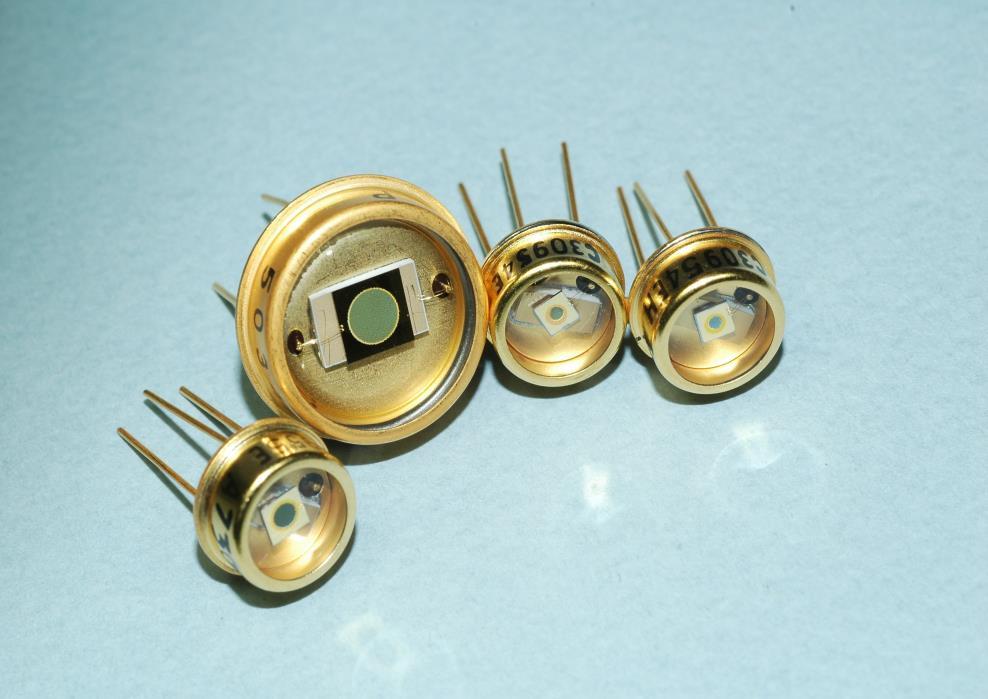 Excelitas C30954EH, C30955EH, and C30956EH are general purpose silicon avalanche photodiodes made using a double-diffused "reach through" structure.