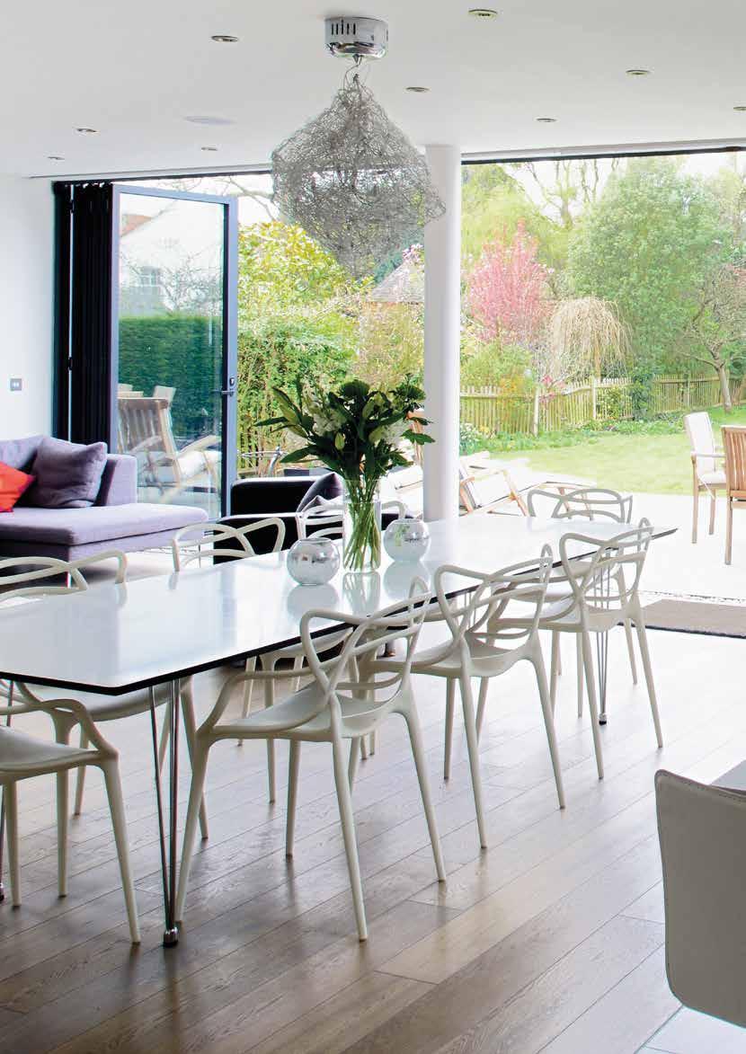 Doors can be made taller and wider than other bifold doors, enabling you to create the largest glass panels for maximum light.