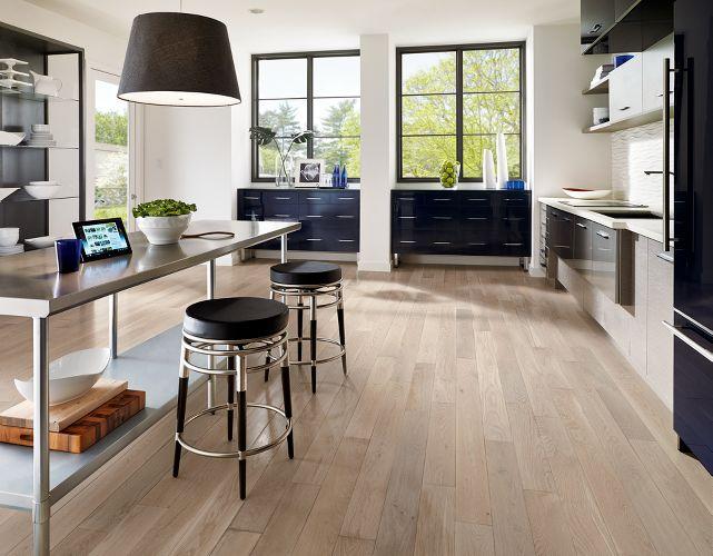- 2- Featured products include: Hardwood Prime Harvest Oak Prime Harvest Oak- Mystic Taupe Prime Harvest Oak, Blackened Brown Armstrong brings a fresh perspective to classic oak flooring.
