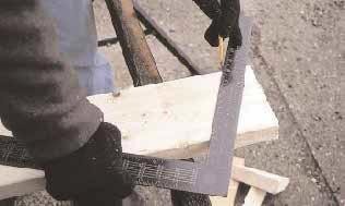 For the plancer cut, if there is one, I check out the size of fascia board. In this case, it s a 2x6.