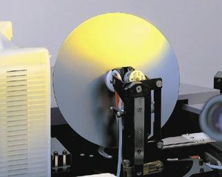 The wafer-slot buttons offer improved operability The wafer-slot buttons on the front panel allow users to select any wafer from its slot a single button.