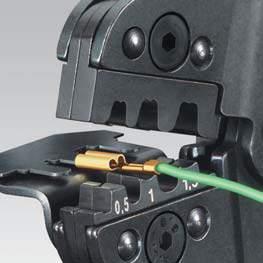 re-adjustable optimum transmission of force due to lever action for fatigue-reduced operation ergonomically designed handles different locators for precise positioning of the connectors crimping dies