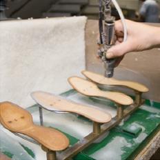 manufacturers Sole manufacturers Insole manufacturers Leather goods industry Manufacturers of faux or