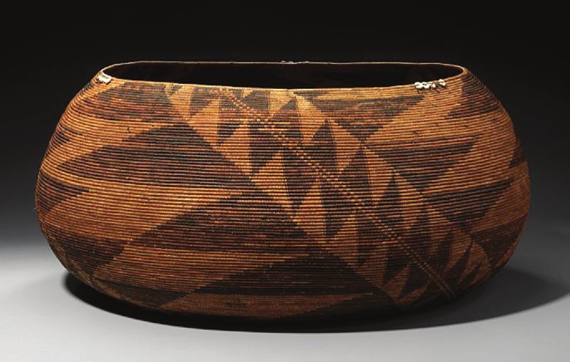 This region was especially known for its fine baskets. The Pomo people of made baskets to store things, to prepare food and to use in religious ceremonies.