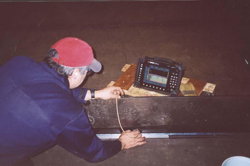Figure 11: Clad plate inspection clockwise using S-scan, showing notch base, notch tip and clad interface.