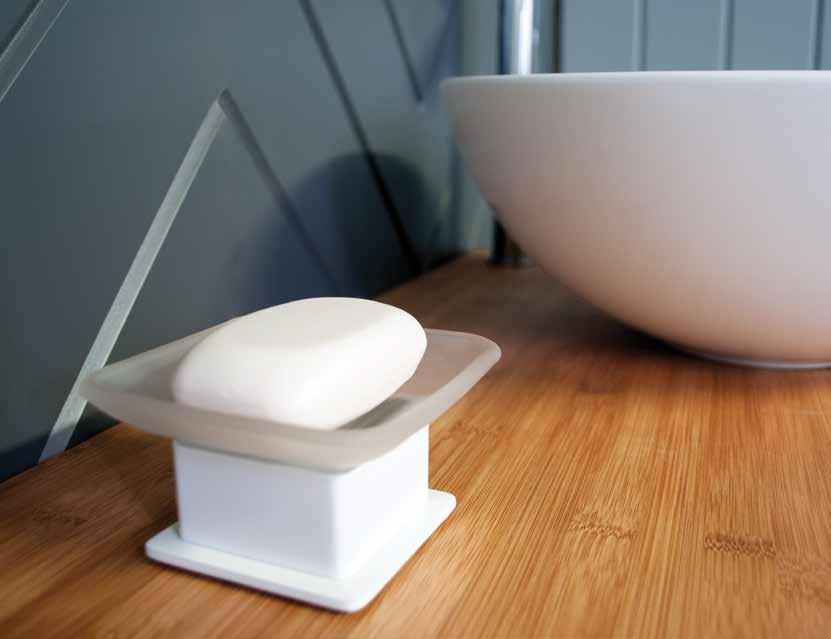 00 with ADP Solar Basin and bamboo bench top JACCNYSOHTB JACCNYSOHTB JACCNYSOHTBWH SOAP HOLDER /Frosted Glass RRP: $59.