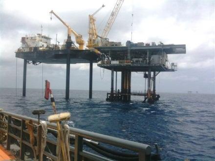 Platform Decommissioning TETRA Offshore Services utilizes